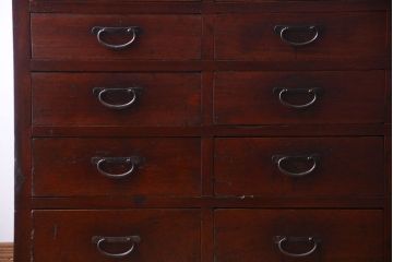 アンティーク家具　和製アンティーク　引き出し24杯付き!古い木の大きな収納棚