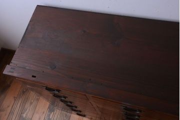 アンティーク家具　和製アンティーク　引き出し24杯付き!古い木の大きな収納棚