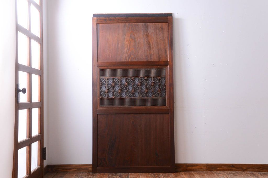 和製アンティーク　組子入り!古い木の上品なすりガラス帯戸