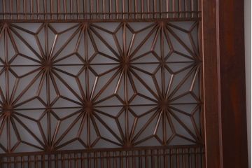 和製アンティーク　組子入り!古い木の上品なすりガラス帯戸