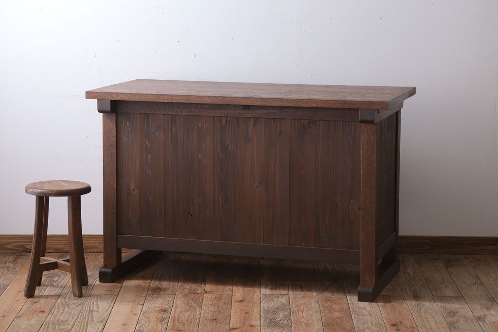 アンティーク家具　和製アンティーク　骨太で重厚な古い木製の作業台(カウンターテーブル)(3)