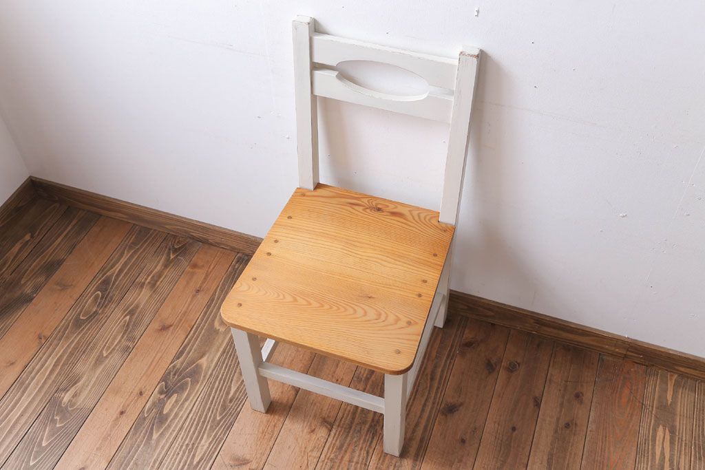 アンティーク家具　アンティークペイント　おしゃれな木製チェア(椅子)(1)