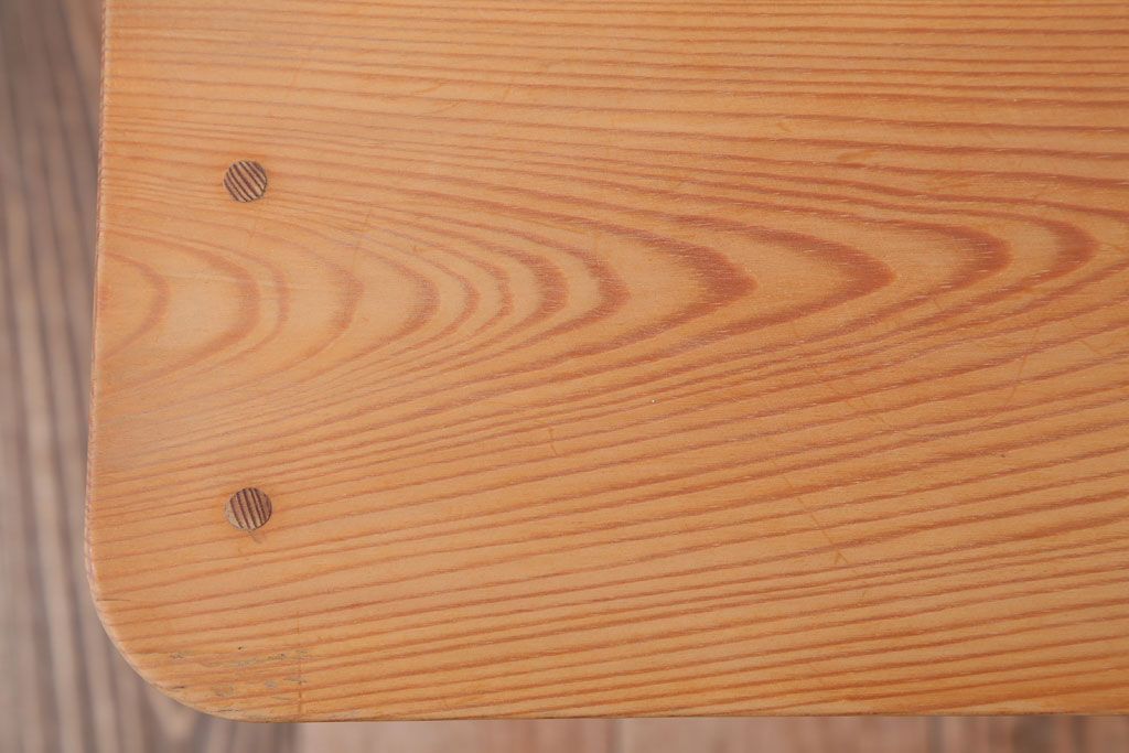 アンティーク家具　アンティークペイント　おしゃれな木製チェア(椅子)(1)