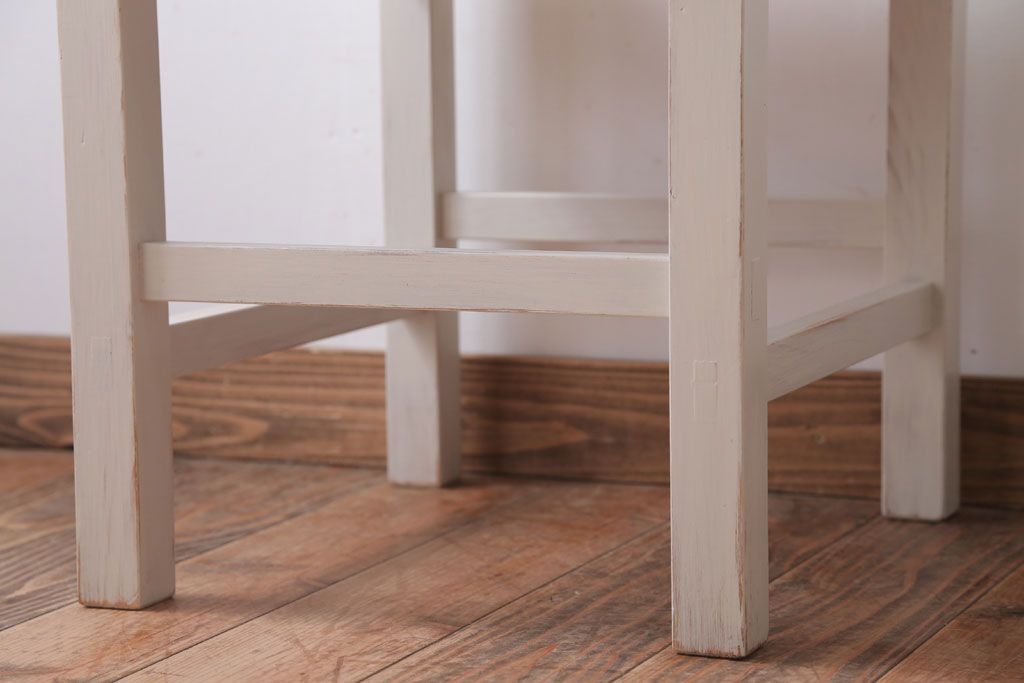 アンティーク家具　アンティークペイント　おしゃれな木製チェア(椅子)(1)