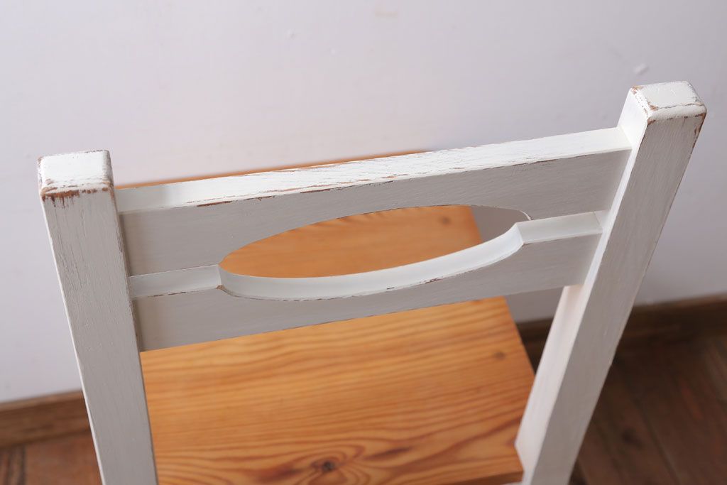 アンティーク家具　アンティークペイント　おしゃれな木製チェア(椅子)(1)