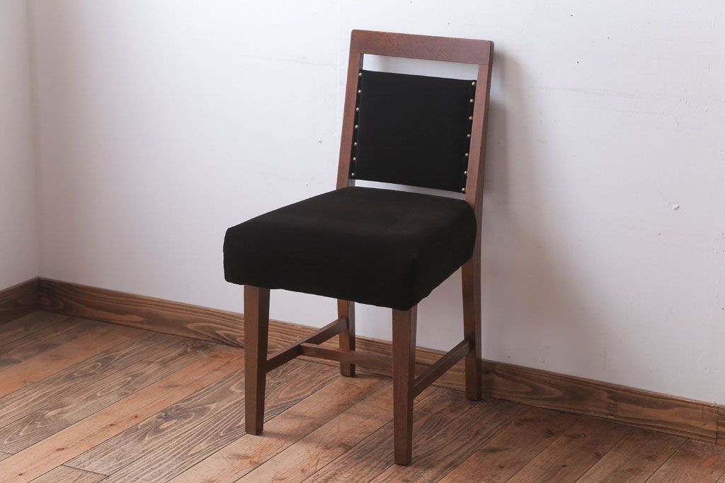 レトロ家具　アンティーク　レトロでおしゃれなチェア(椅子)(1)