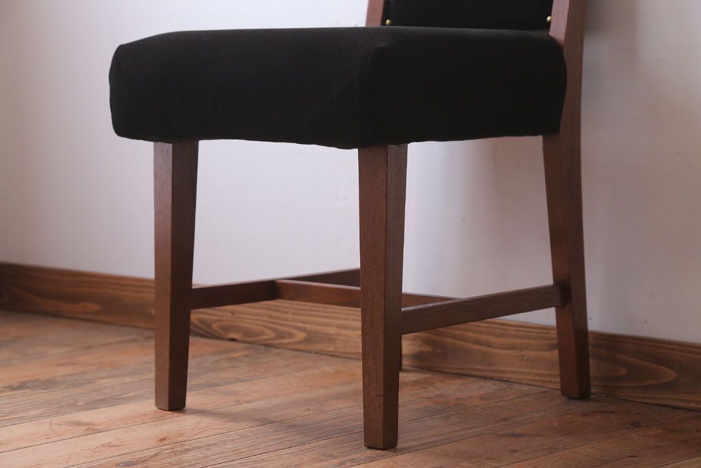 レトロ家具　アンティーク　レトロでおしゃれなチェア(椅子)(1)