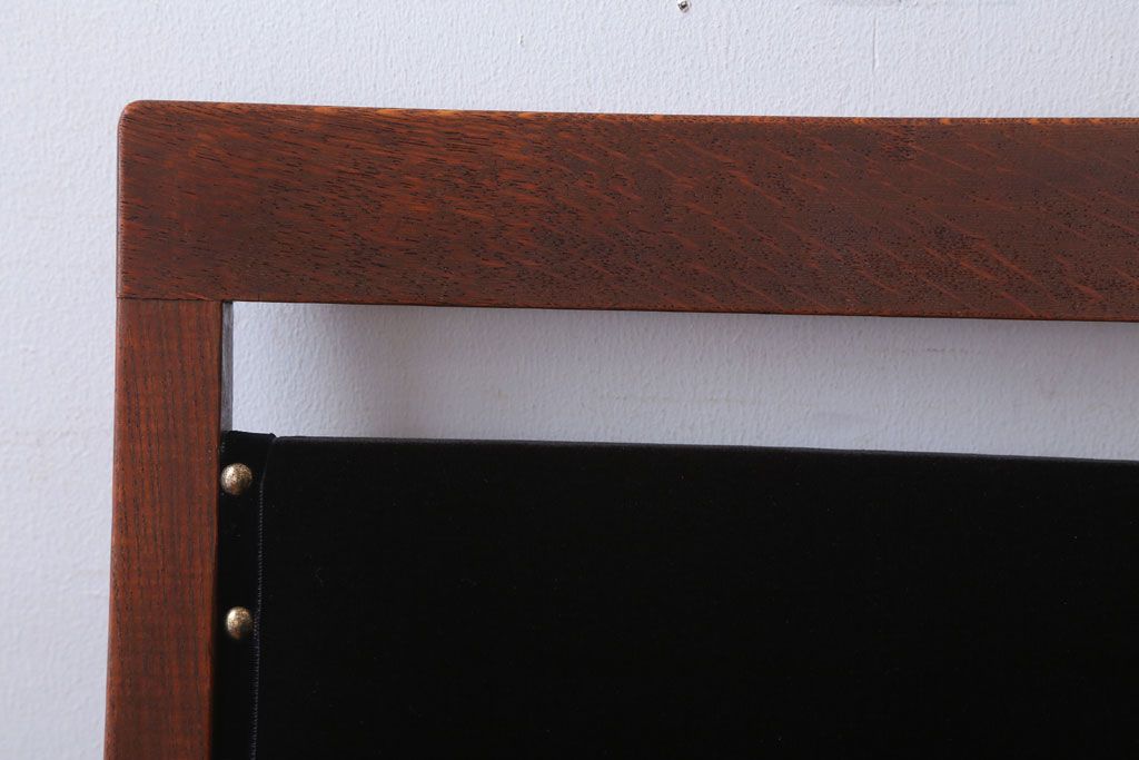 レトロ家具　アンティーク　レトロでおしゃれなチェア(椅子)(1)