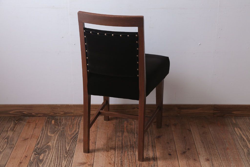 レトロ家具　アンティーク　レトロでおしゃれなチェア(椅子)(1)