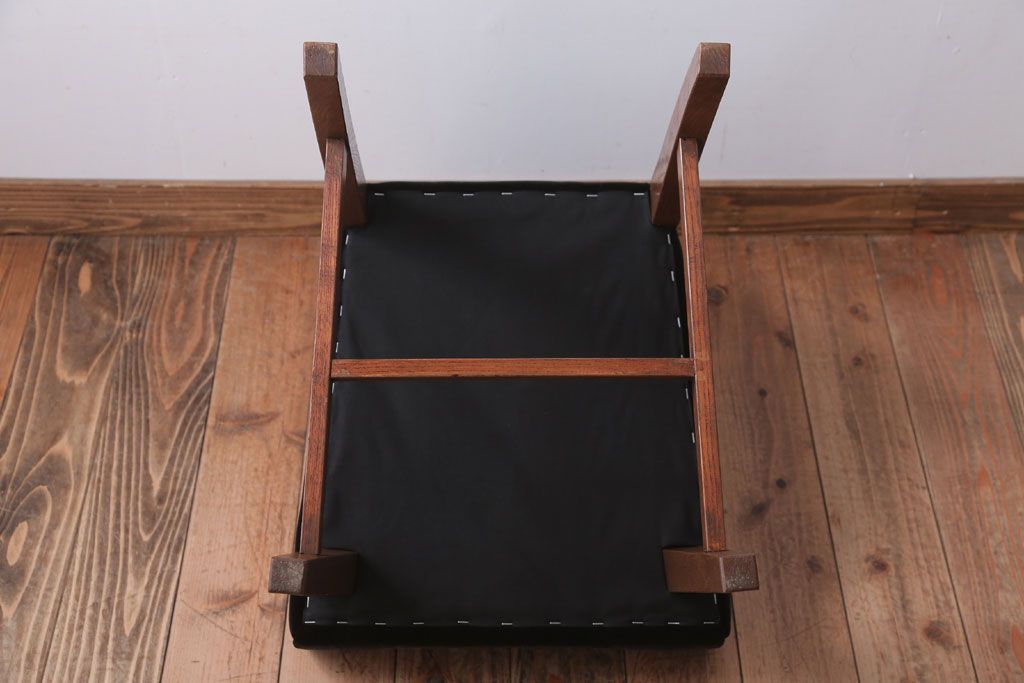 レトロ家具　アンティーク　レトロでおしゃれなチェア(椅子)(1)