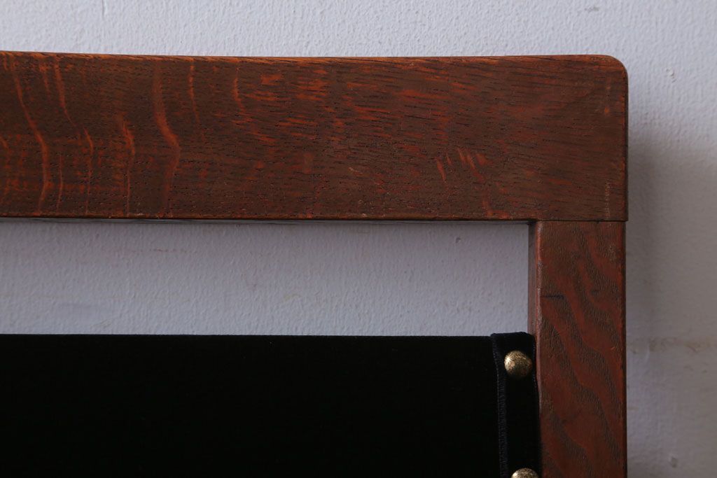 レトロ家具　アンティーク　レトロでおしゃれなチェア(椅子)(2)