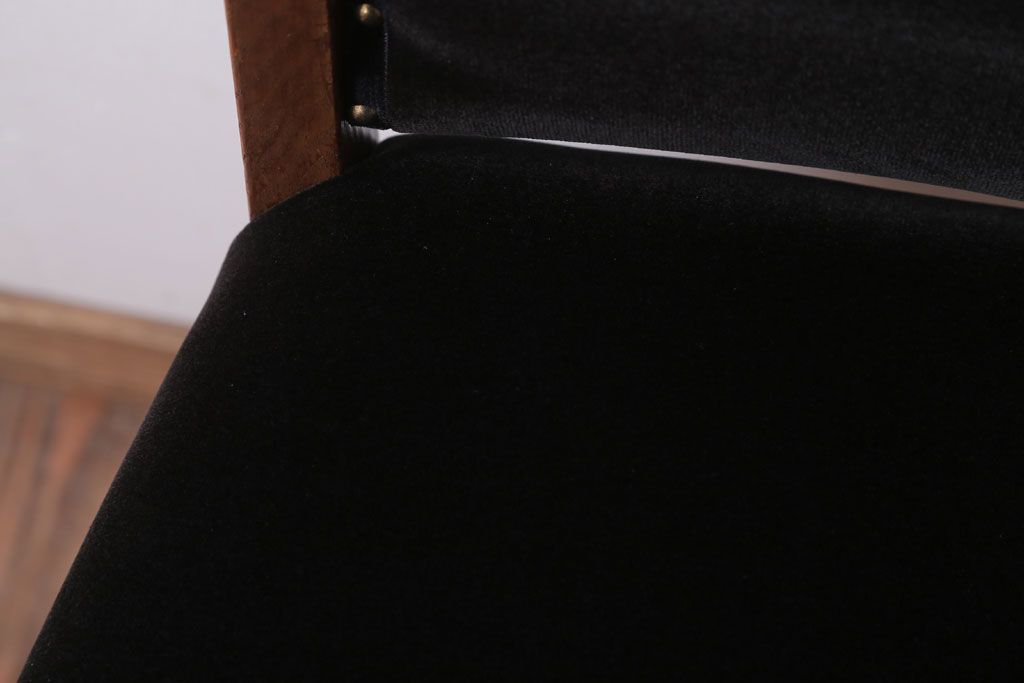 レトロ家具　アンティーク　レトロでおしゃれなチェア(椅子)(2)