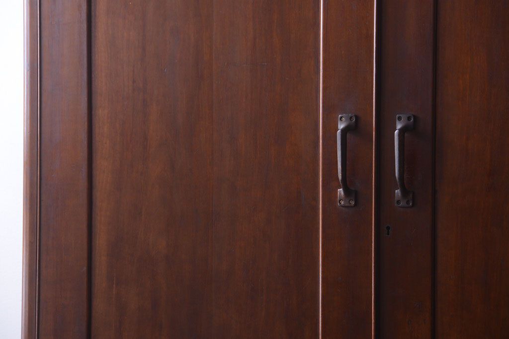 アンティーク家具　和製アンティーク　衣装盆付き!古い木製の洋タンス(チェスト)