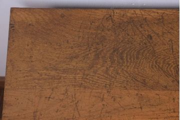 レトロ家具　昭和レトロ　古い学校の木製テーブル(平机)