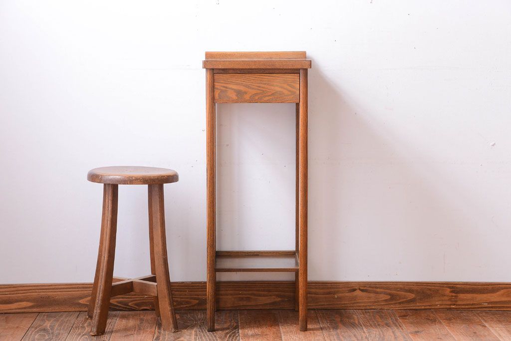 レトロ家具　昭和レトロ　引き出し付きのアンティークサイドテーブル(電話台・花台)