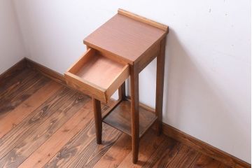 レトロ家具　昭和レトロ　引き出し付きのアンティークサイドテーブル(電話台・花台)