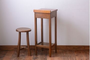 レトロ家具　昭和レトロ　引き出し付きのアンティークサイドテーブル(電話台・花台)