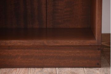 アンティーク家具　和製アンティーク　特大サイズ!古い木の重厚な縦型マス目棚(3)