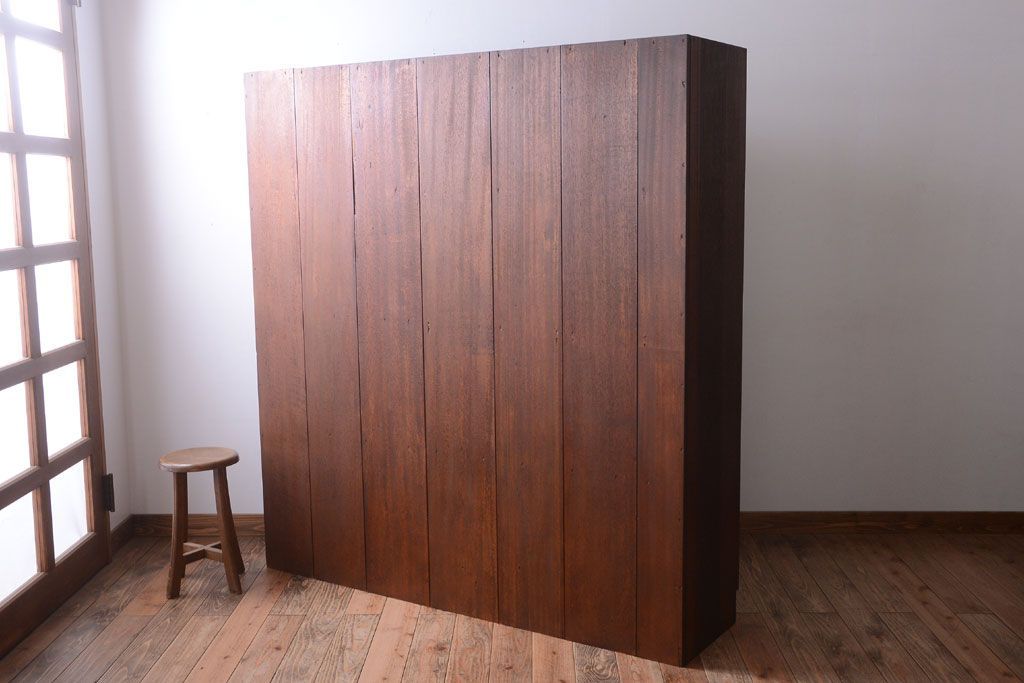 アンティーク家具　和製アンティーク　特大サイズ!古い木の重厚な縦型マス目棚(3)