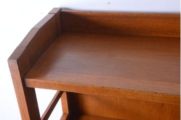 レトロ家具　和製アンティーク　レトロな古い木製の本棚