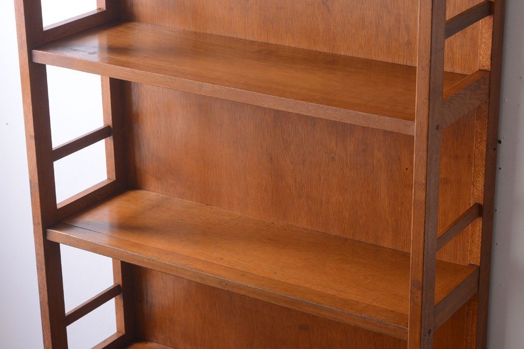 レトロ家具　和製アンティーク　レトロな古い木製の本棚