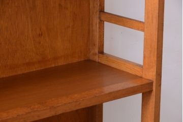 レトロ家具　和製アンティーク　レトロな古い木製の本棚