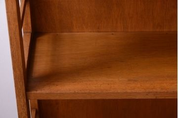 レトロ家具　和製アンティーク　レトロな古い木製の本棚