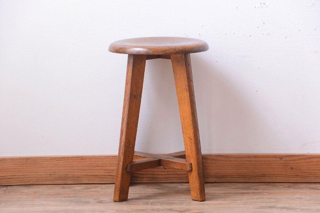 アンティーク家具　アンティーク　古い木のシンプルな丸スツール(3)