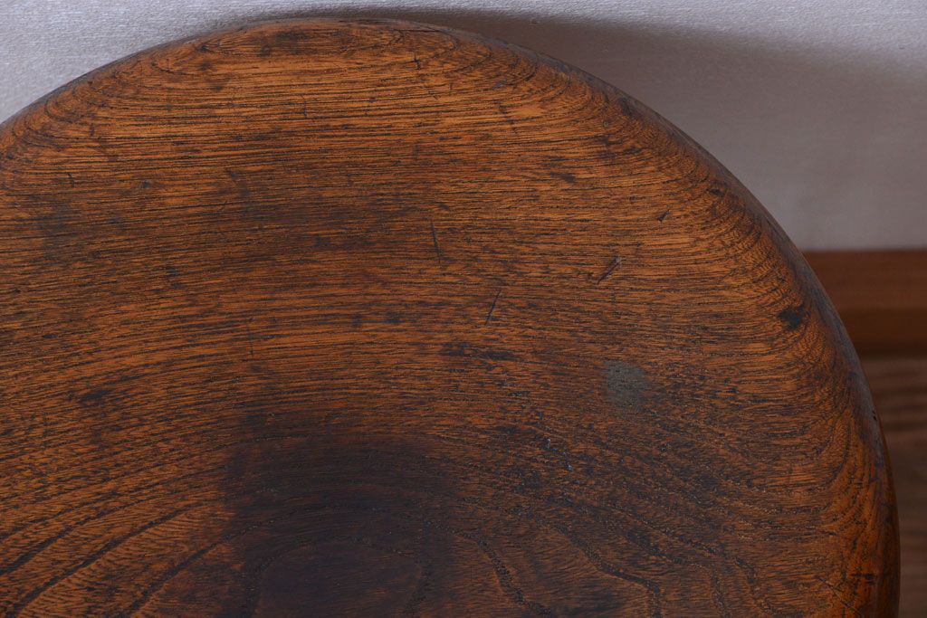 アンティーク家具　アンティーク　古い木のシンプルな丸スツール(3)