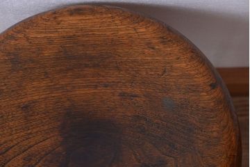 アンティーク家具　アンティーク　古い木のシンプルな丸スツール(3)