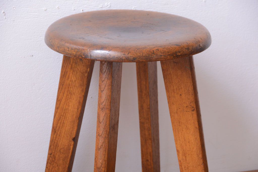 アンティーク家具　アンティーク　古い木のシンプルな丸スツール(3)