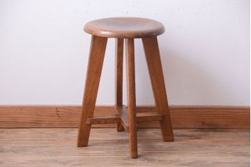 アンティーク家具　アンティーク　古い木のシンプルな丸スツール(3)
