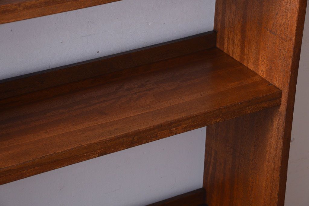 アンティーク家具　和製アンティーク シンプルなデザインの古い本棚(2)