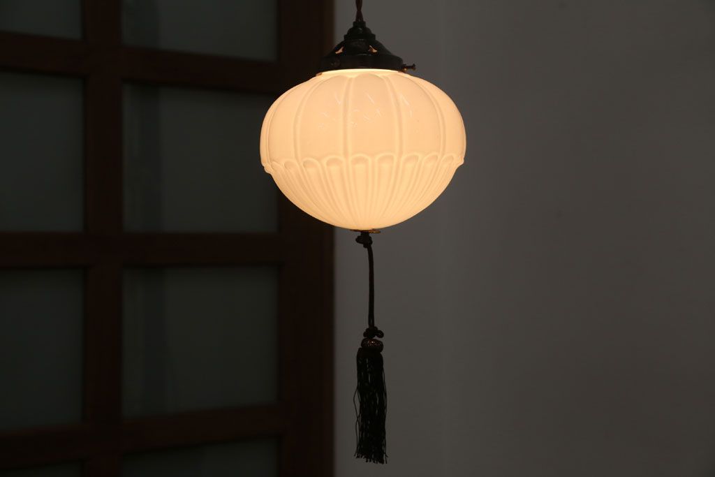 古民具・骨董　飾り房付き　アンティーク吊り下げ照明