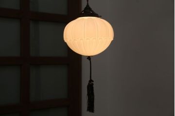 古民具・骨董　飾り房付き　アンティーク吊り下げ照明