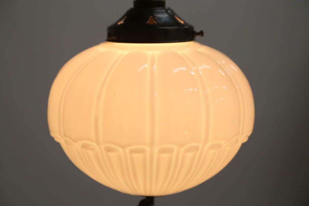 古民具・骨董　飾り房付き　アンティーク吊り下げ照明