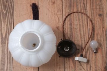 古民具・骨董　飾り房付き　アンティーク吊り下げ照明