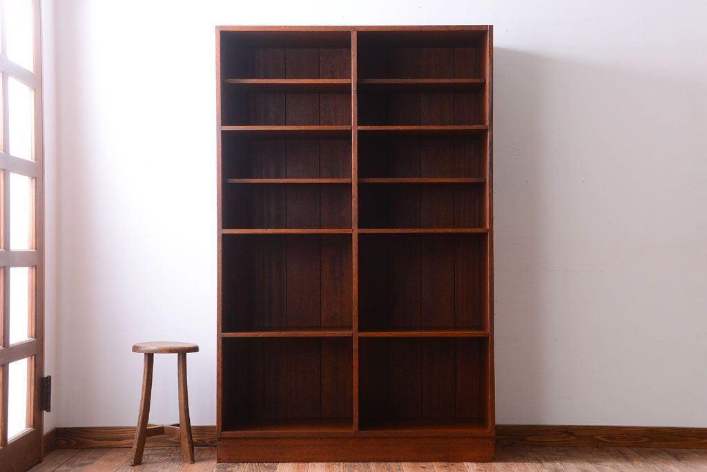 アンティーク家具　和製アンティーク　縦型!古い木の重厚な特大マス目棚(収納棚、飾り棚)