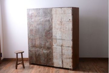 アンティーク家具　アンティーク調　木製の大きなマス目棚