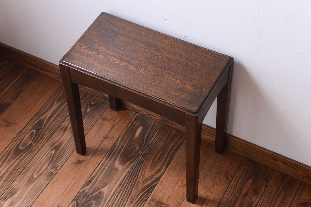 アンティーク家具　和製アンティーク　日本楽器(YAMAHA)製　ナラ材のサイドテーブル(飾り台)