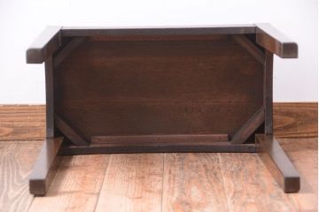 アンティーク家具　和製アンティーク　日本楽器(YAMAHA)製　ナラ材のサイドテーブル(飾り台)