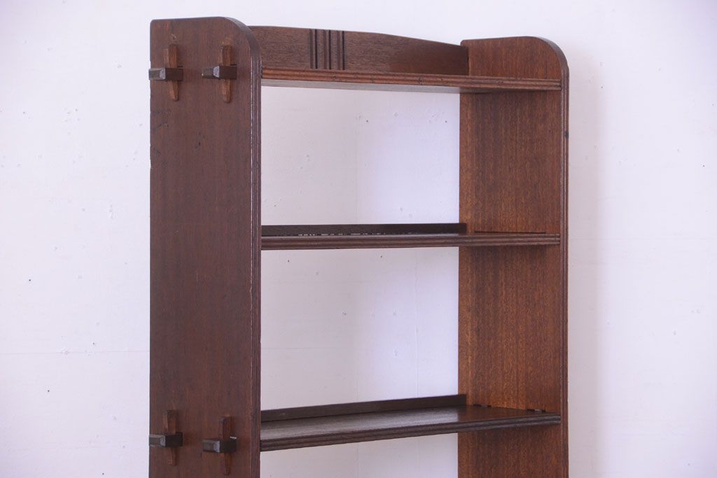 アンティーク家具　和製アンティーク　古い木の楔(くさび)式本棚(ブックシェルフ)