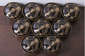 アンティーク雑貨　アンティーク　大正〜昭和初期　鶴亀の図　沈金蒔絵木製椀9客