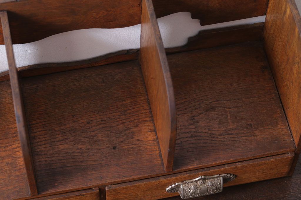 アンティーク雑貨　和製アンティーク　古い木のレトロな引き出し付き本立て