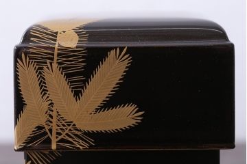 アンティーク雑貨　アンティーク　大正〜昭和初期　木製蒔絵小箱(漆器)