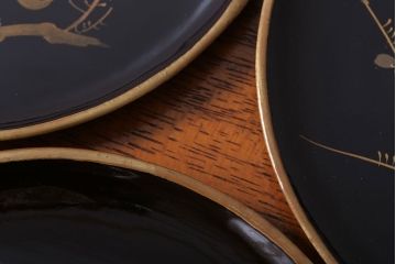 アンティーク雑貨　アンティーク　古い蒔絵の木製皿　8枚セット(漆器)