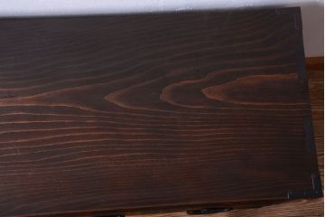 アンティーク家具　古民具・骨董　厚手金具の時代箪笥ローボード(1)