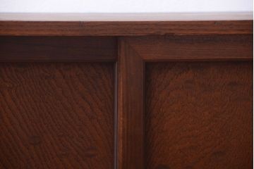 アンティーク家具　古民具・骨董　厚手金具の時代箪笥ローボード(1)