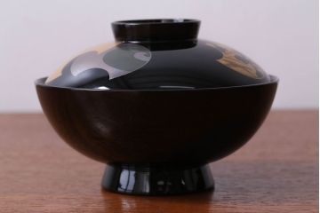 アンティーク雑貨　和製アンティーク　大正〜昭和初期　輪島塗木製蒔絵椀5客(3)