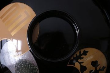 アンティーク雑貨　和製アンティーク　大正〜昭和初期　輪島塗木製蒔絵椀5客(4)
